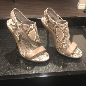 BCBGMaxAzria Gray Snake Print Heel